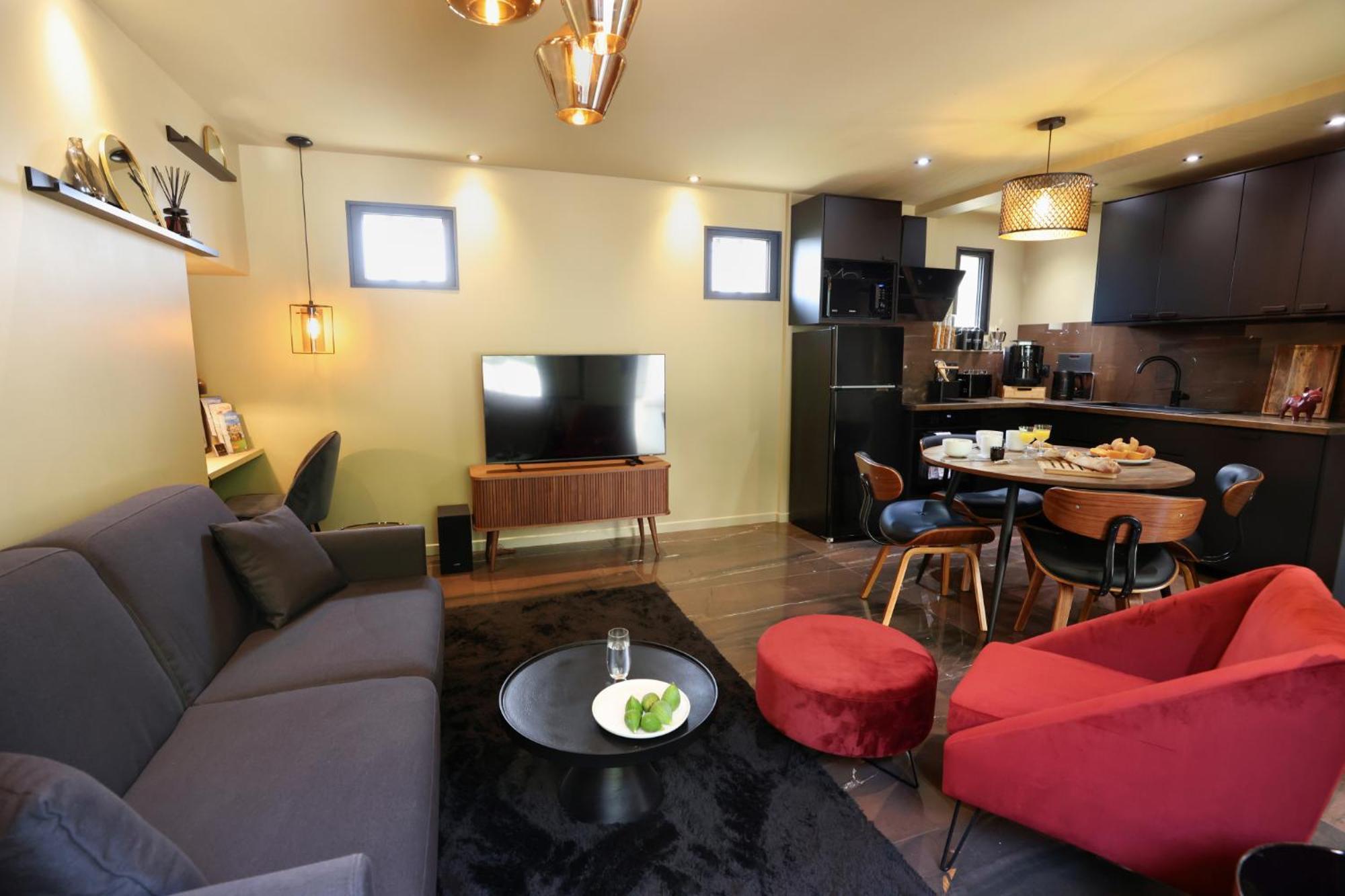 Сasa de vacaciones Maison Therese By Panorama Locations - Privatif